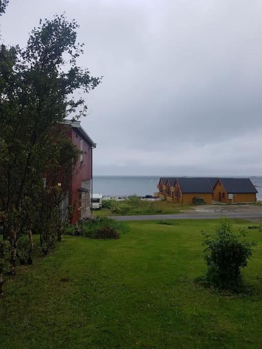 Fjosen - Bleik Beach Apartment Bagian luar foto